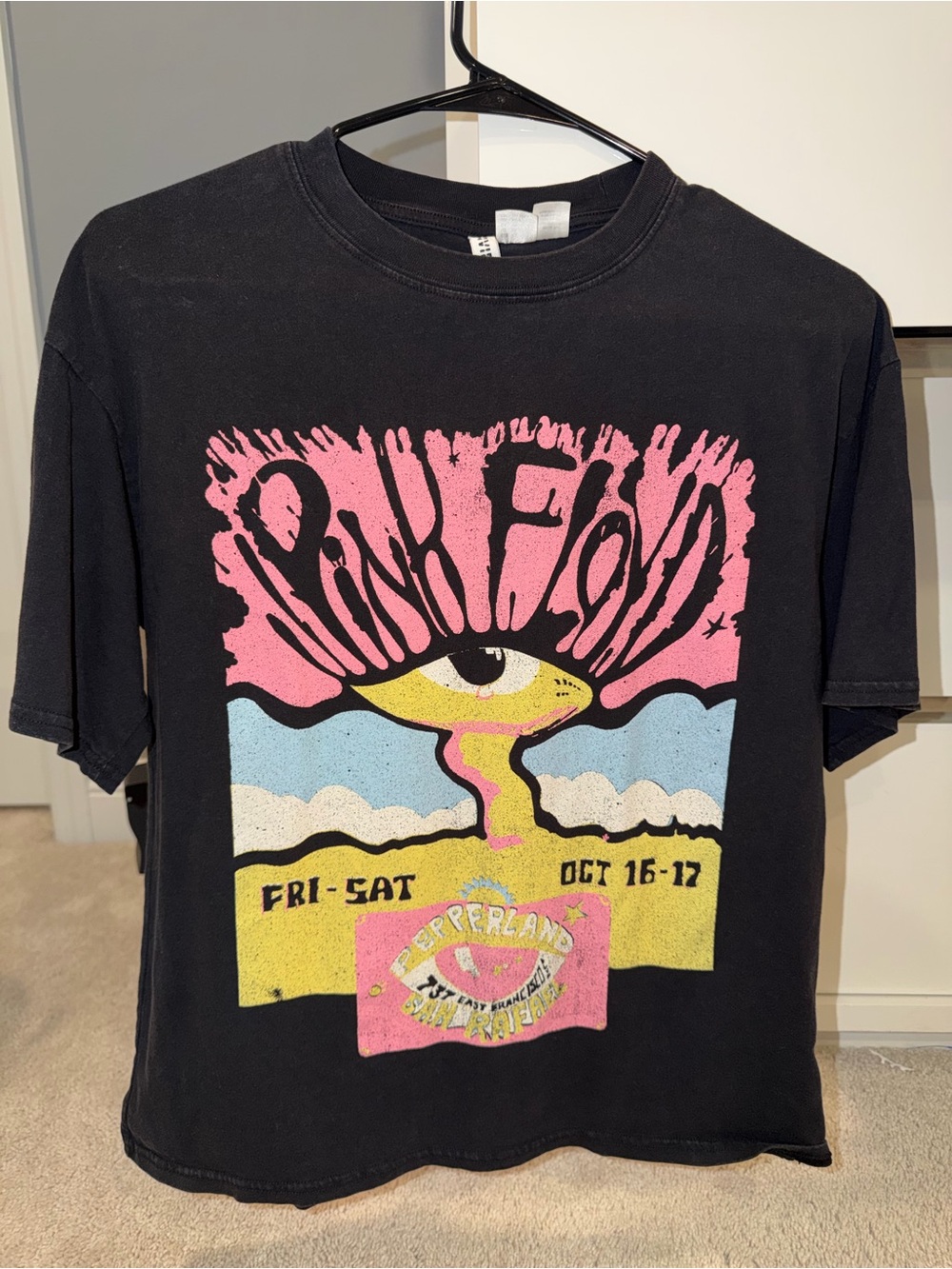 H&M Pink Floyd Graphic Tee-XS
